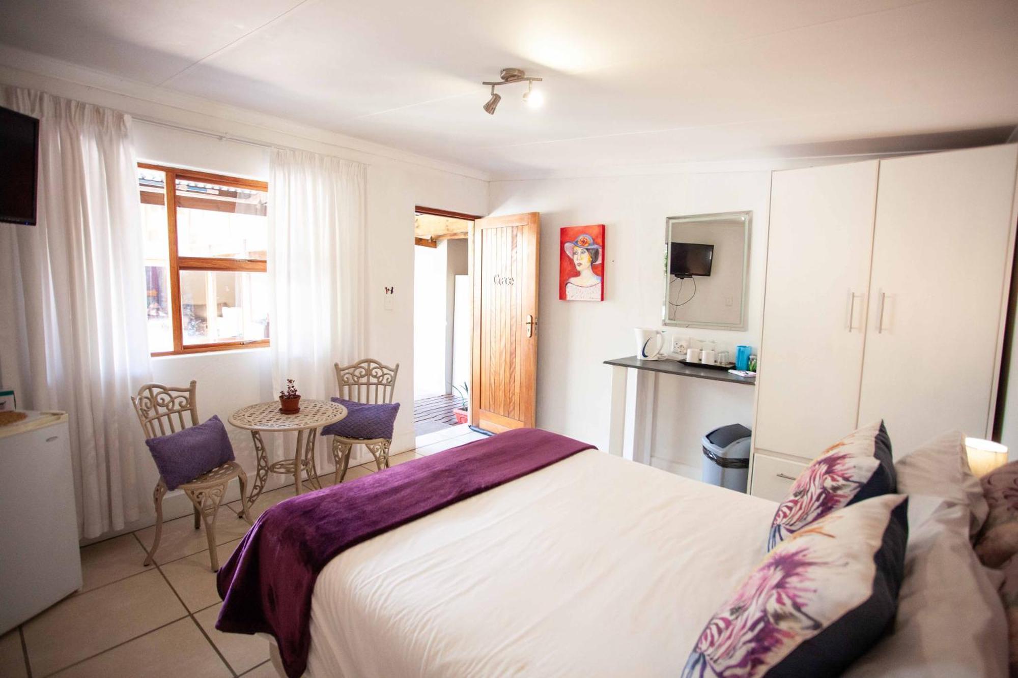 Flametree Guesthouse Свелендам Номер фото