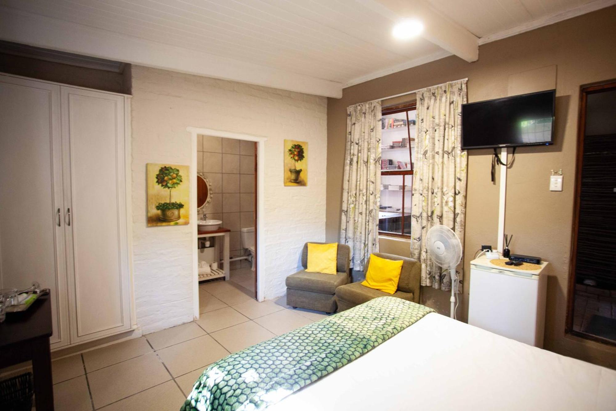 Flametree Guesthouse Свелендам Номер фото